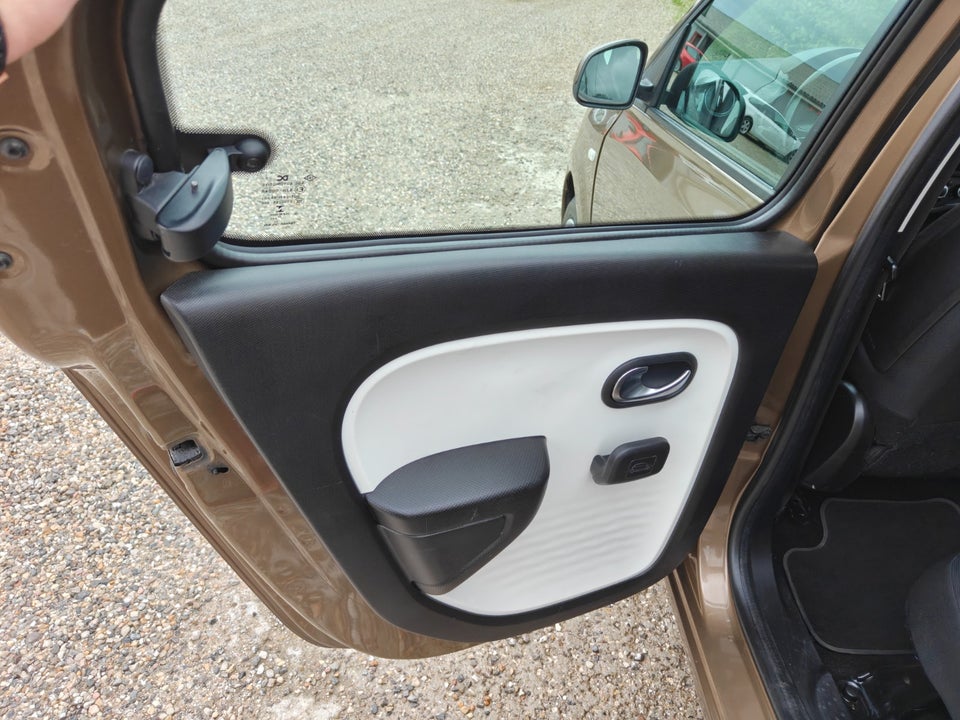 Renault Twingo 1,0 SCe 70 Expression 5d