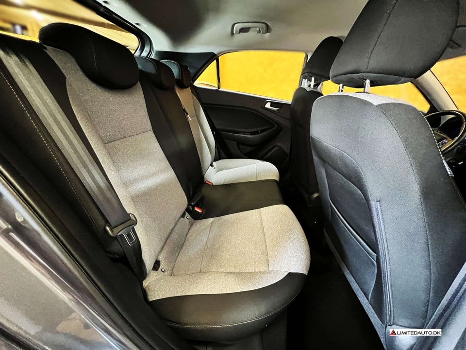 Hyundai i20 1,25 Trend 5d