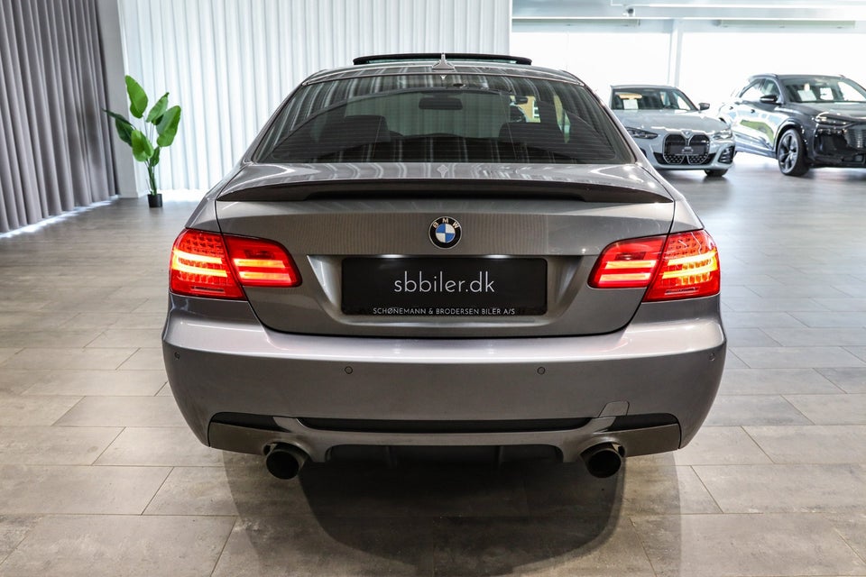 BMW 335i 3,0 Coupé Steptr. 2d