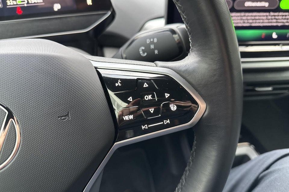 VW ID.4 77 Style 4Motion 5d