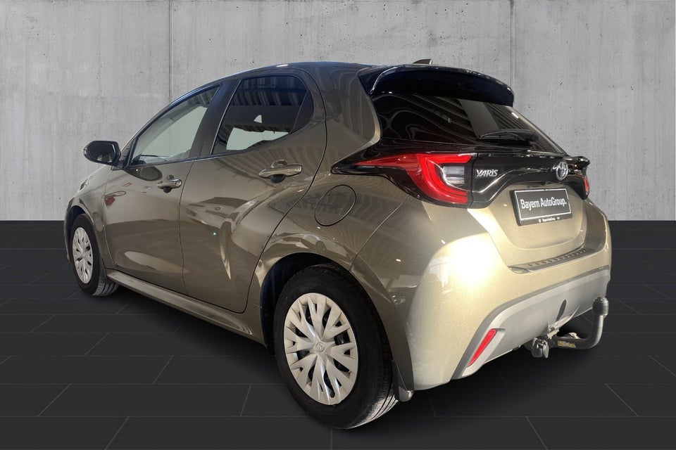 Toyota Yaris 1,5 Active Tech+ CVT 5d