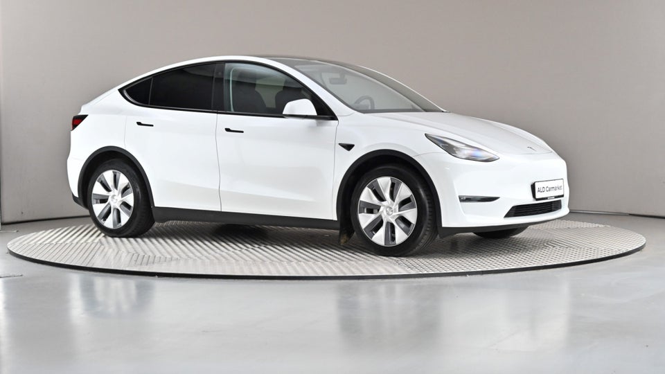 Tesla Model Y Long Range AWD 5d