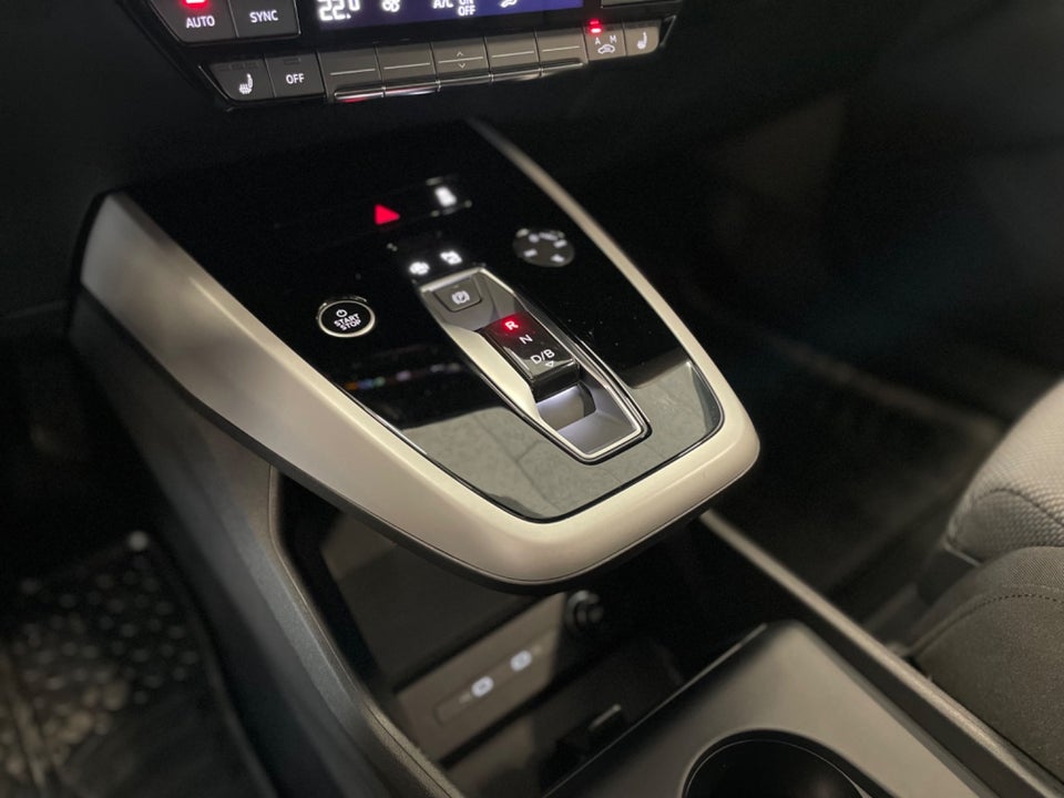 Audi Q4 e-tron 50 Attitude quattro 5d
