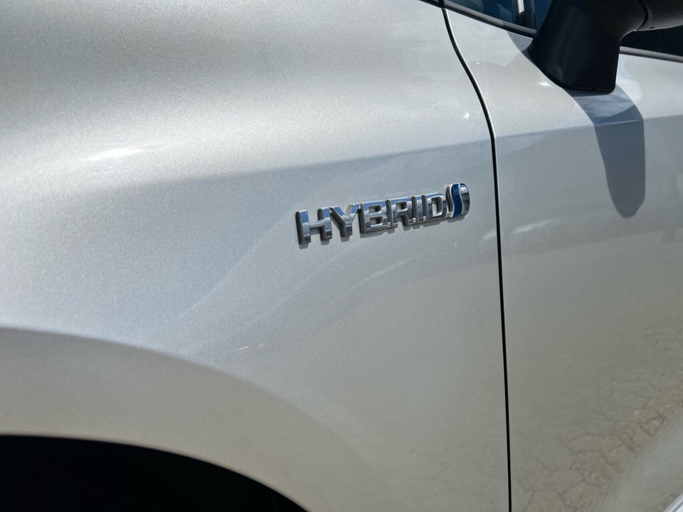 Toyota Corolla 1,8 Hybrid H3 Premium Touring Sports MDS 5d