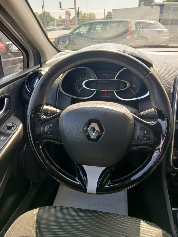 Renault Clio IV 0,9 TCe 90 Expression 5d