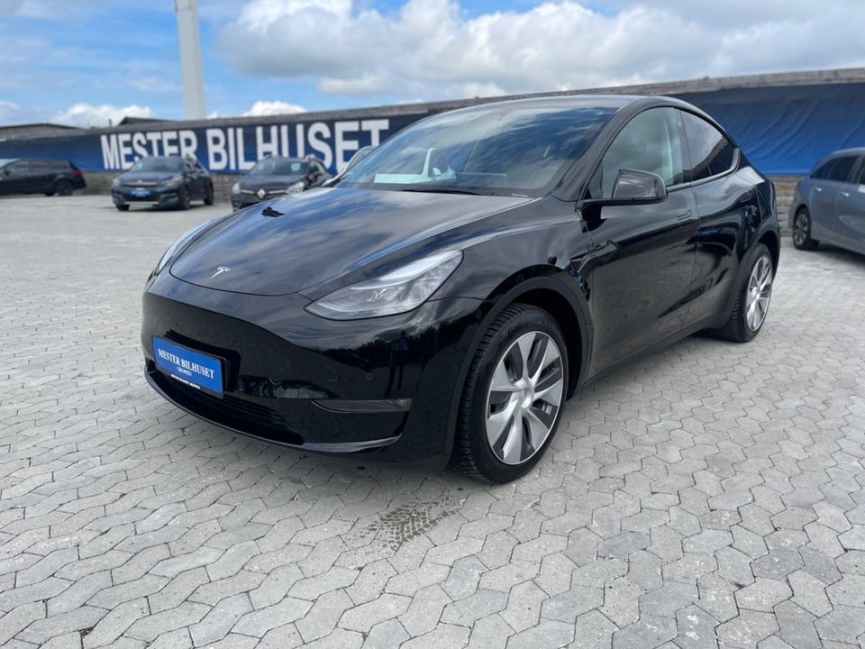 Tesla Model Y RWD 5d