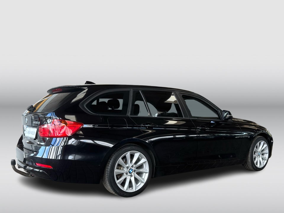 BMW 320d 2,0 Touring aut. 5d