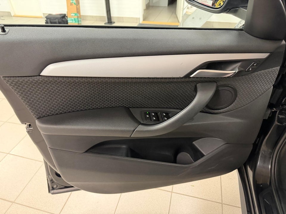 BMW X1 2,0 sDrive18d Advantage aut. 5d