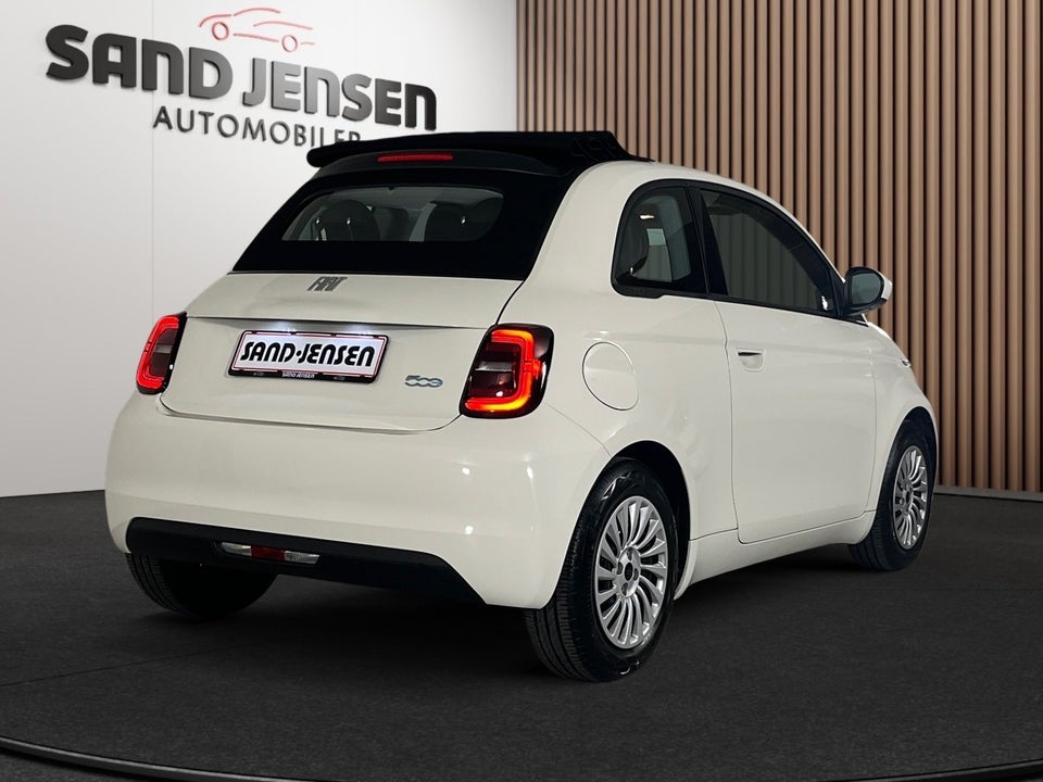 Fiat 500e 42 Icon Cabrio 2d
