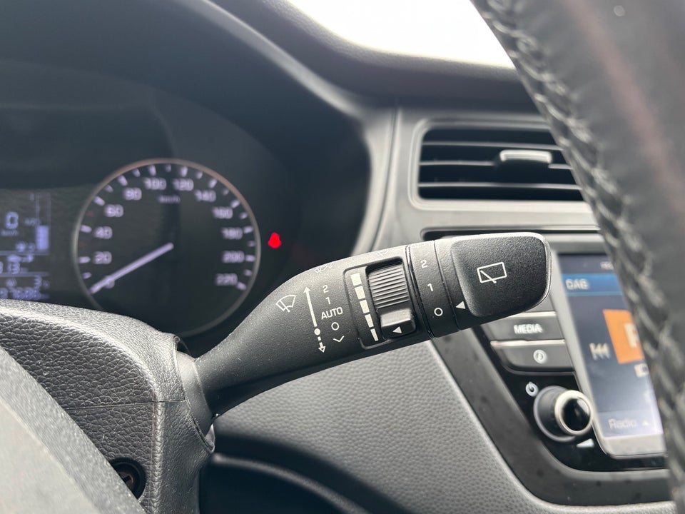 Hyundai i20 1,25 Vision+ 5d