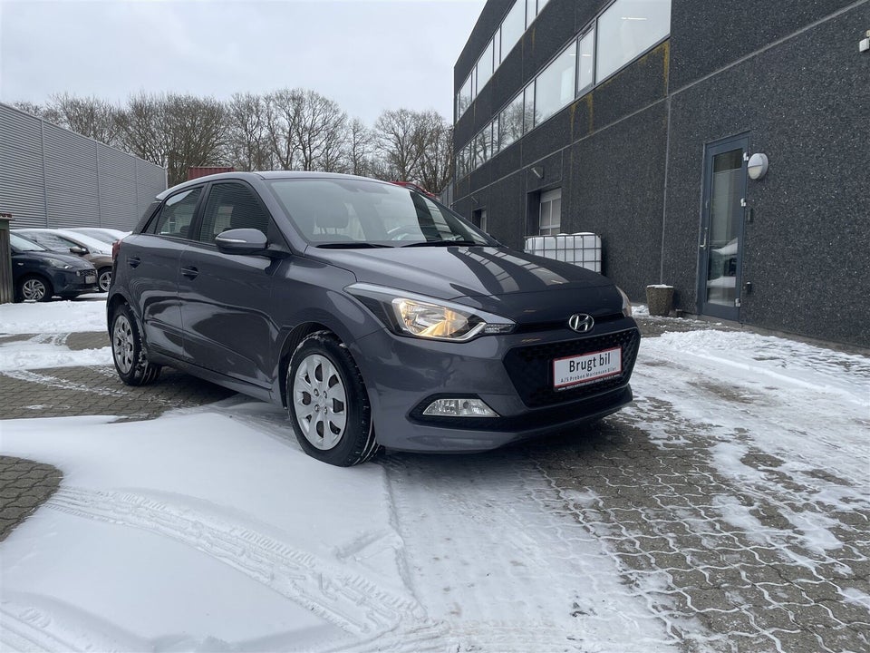 Hyundai i20 1,25 Trend 5d