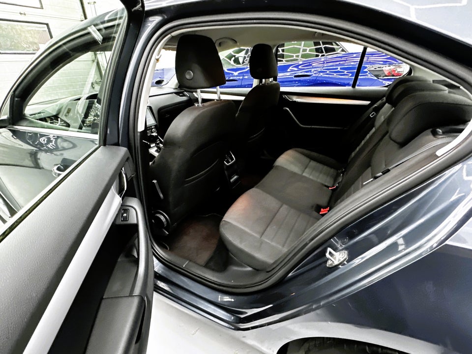 Skoda Octavia 1,4 TSi 140 Ambition DSG 5d