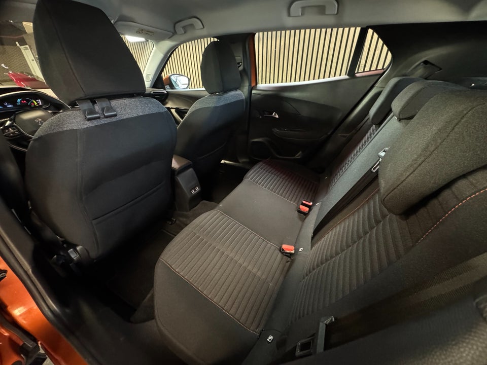 Peugeot e-2008 50 Active Pack 5d