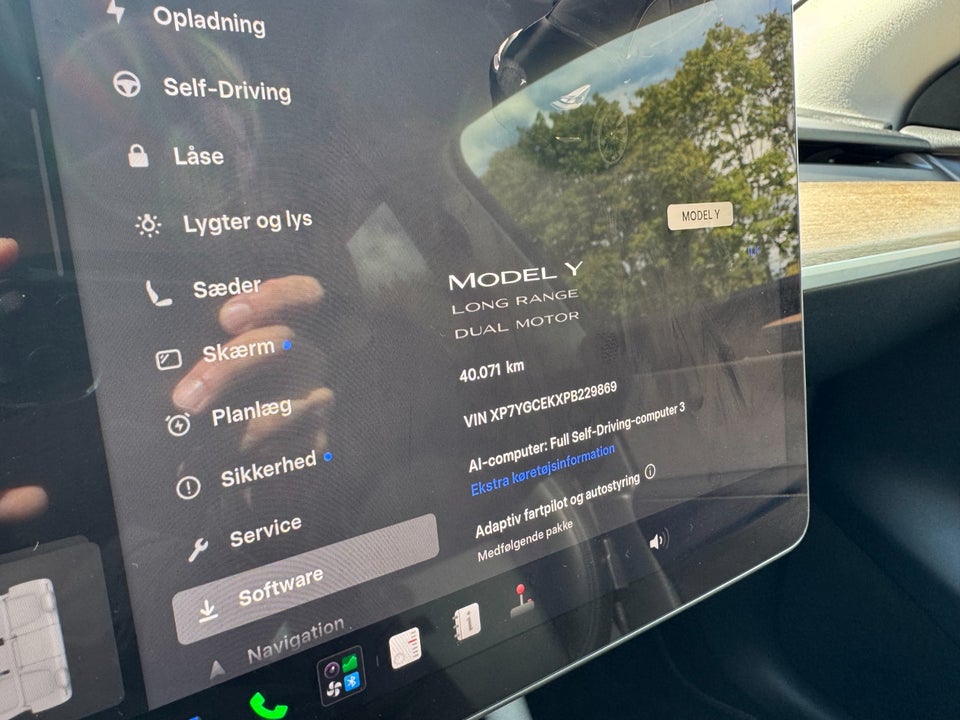 Tesla Model Y Long Range AWD 5d