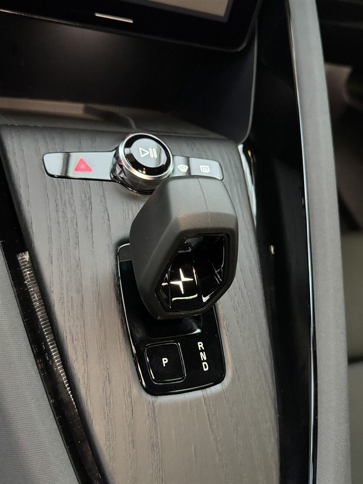 Polestar 2 Long Range AWD 5d