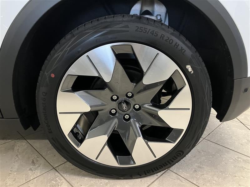 Ford Explorer 77 Premium Extended Range 5d