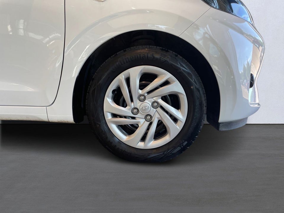 Hyundai i10 1,0 MPi Essential 5d