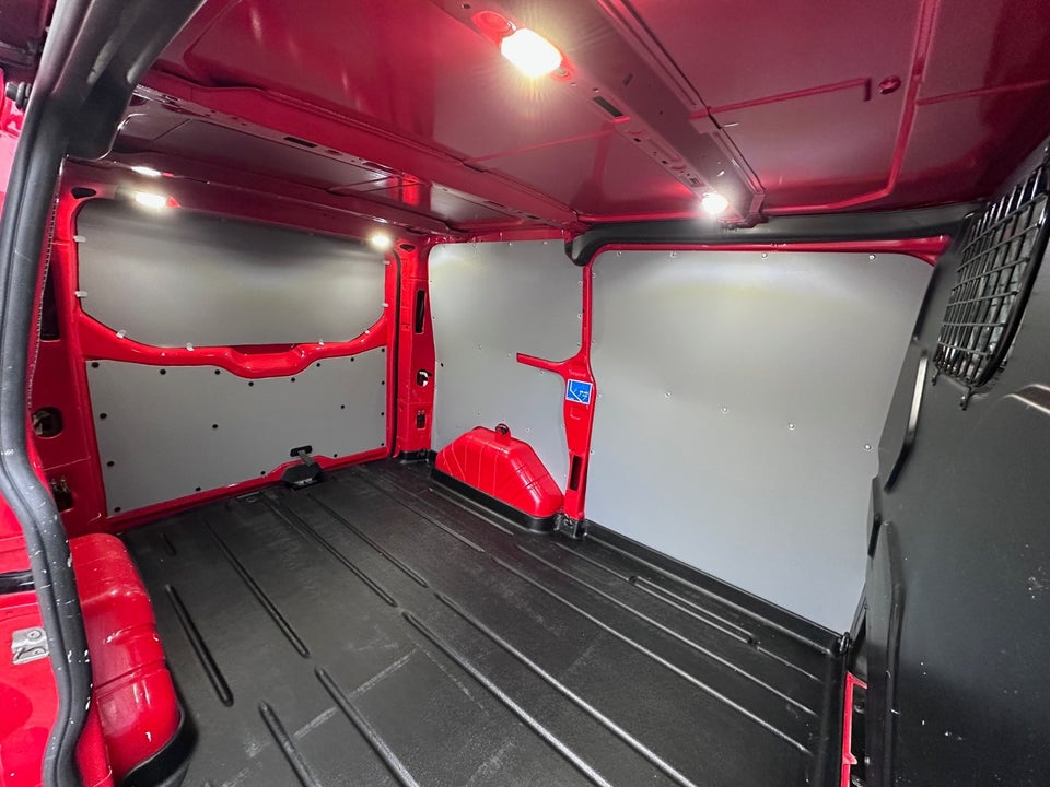 Ford Transit Custom 310S 2,0 TDCi 105 Ambiente