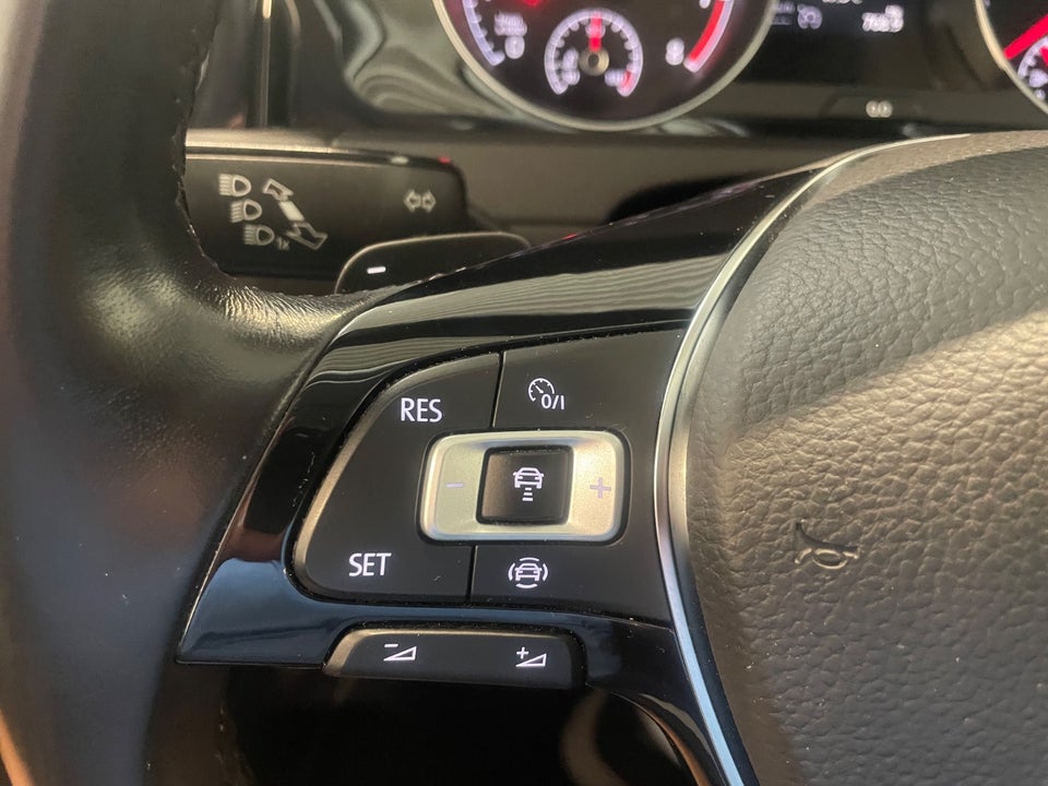 VW Golf VII 1,5 TSi 150 Highline DSG 5d