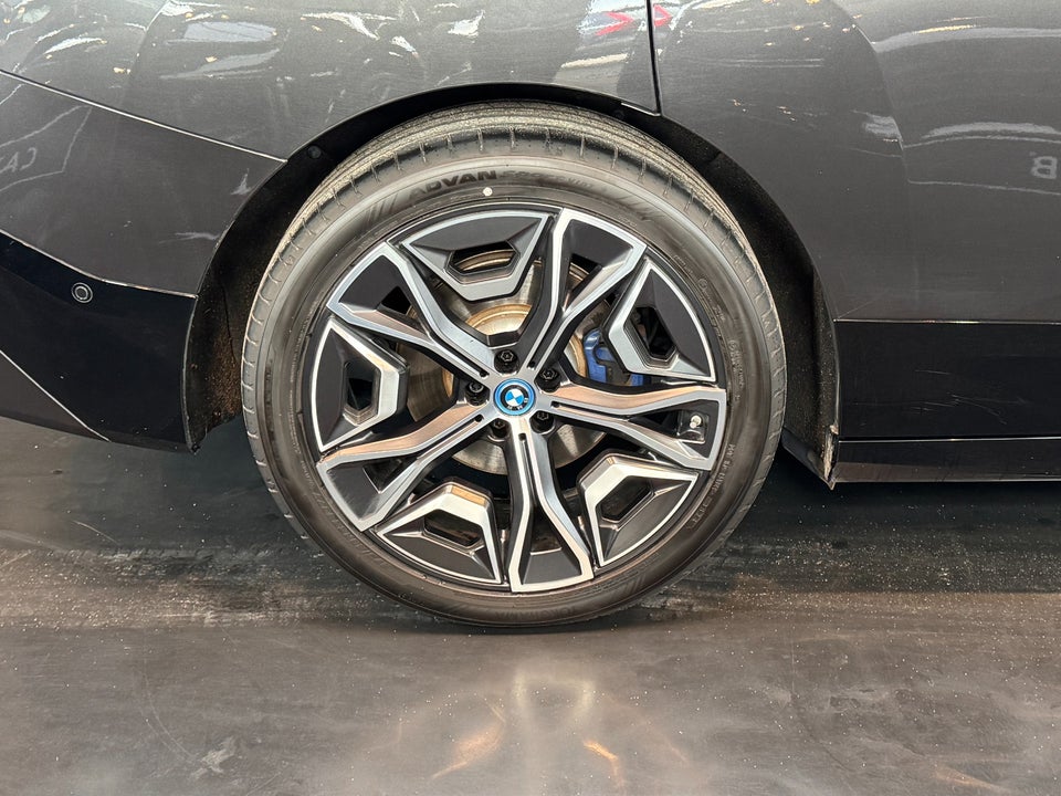 BMW iX xDrive50 Supercharged Sport 5d