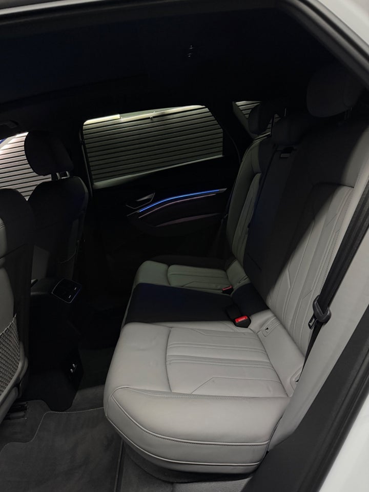 Audi e-tron 55 Advanced quattro 5d