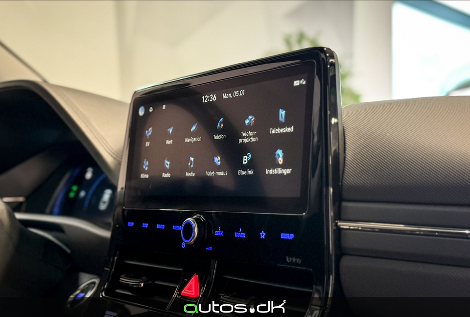 Hyundai Ioniq 40 EV Premium 5d