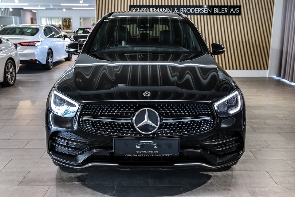 Mercedes GLC300 2,0 AMG Line aut. 4Matic 5d