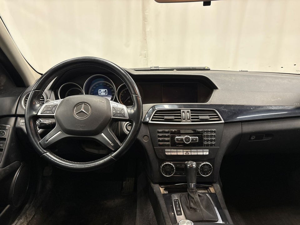 Mercedes C180 1,6 aut. BE 4d