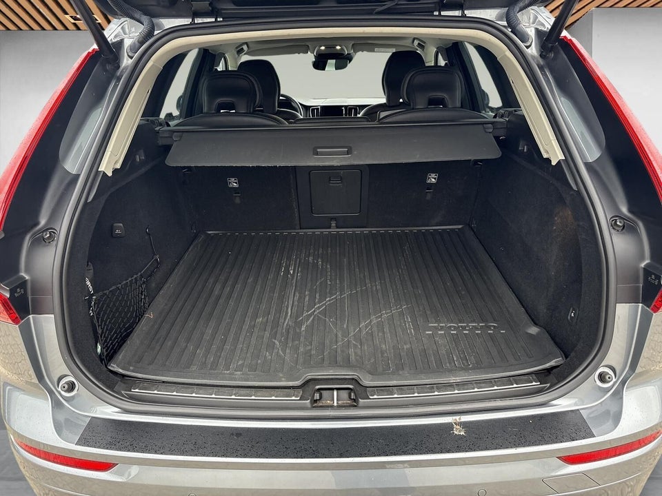 Volvo XC60 2,0 T4 190 Momentum aut. 5d