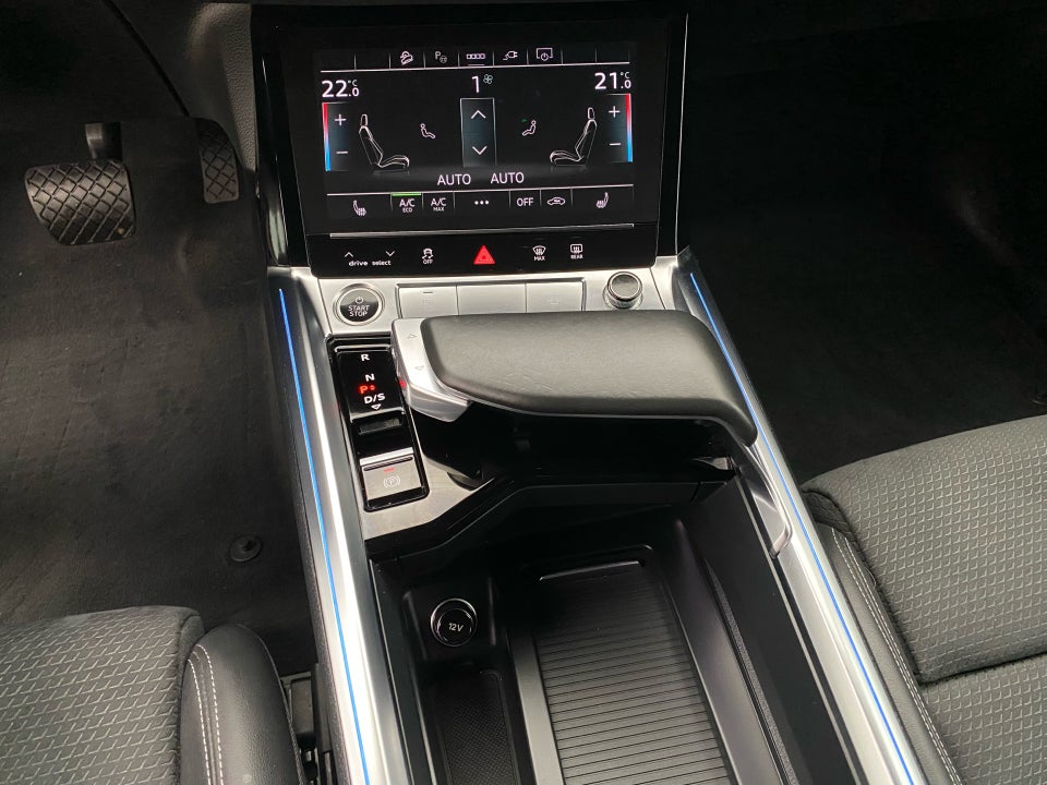 Audi e-tron 55 Advanced quattro 5d