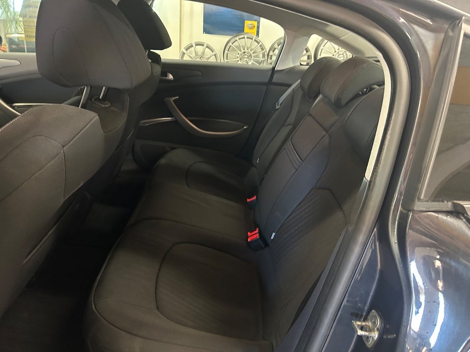 Citroën C5 2,0 HDi 163 Seduction 4d