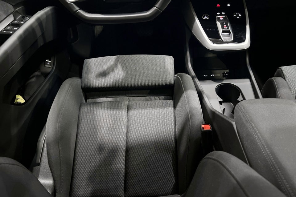 Audi Q4 e-tron 45 Progress 5d