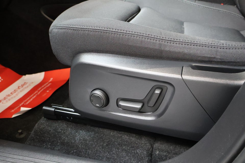 Volvo XC40 P6 ReCharge Plus 5d