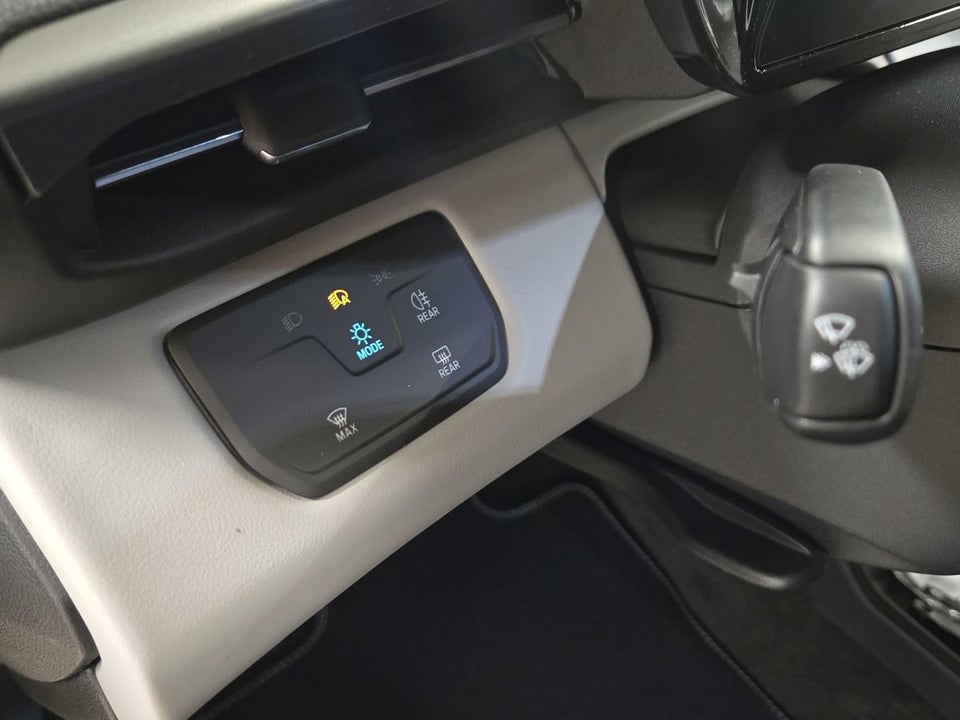 Ford Capri 77 Select Extended Range 5d