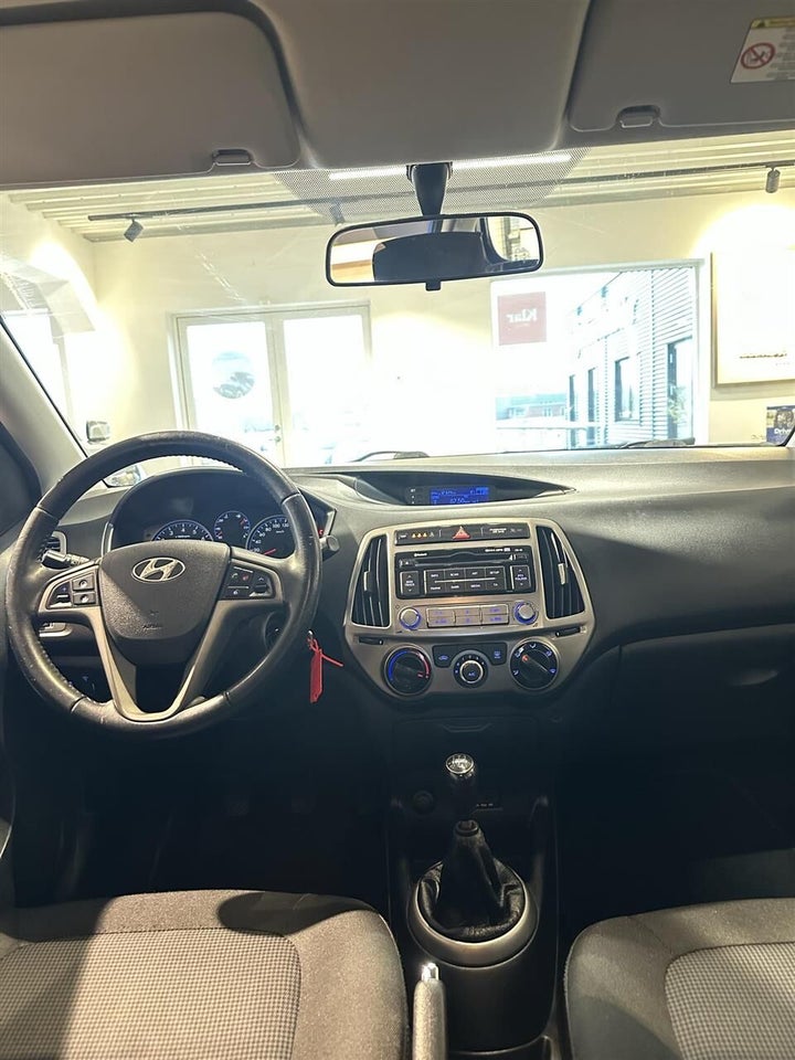 Hyundai i20 1,25 Comfort 5d