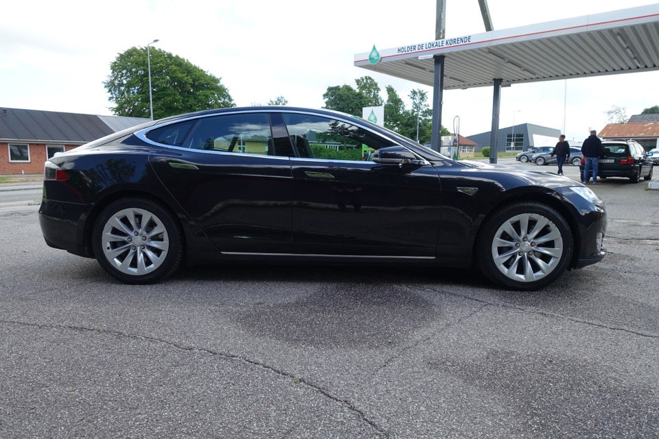 Tesla Model S 85D 5d