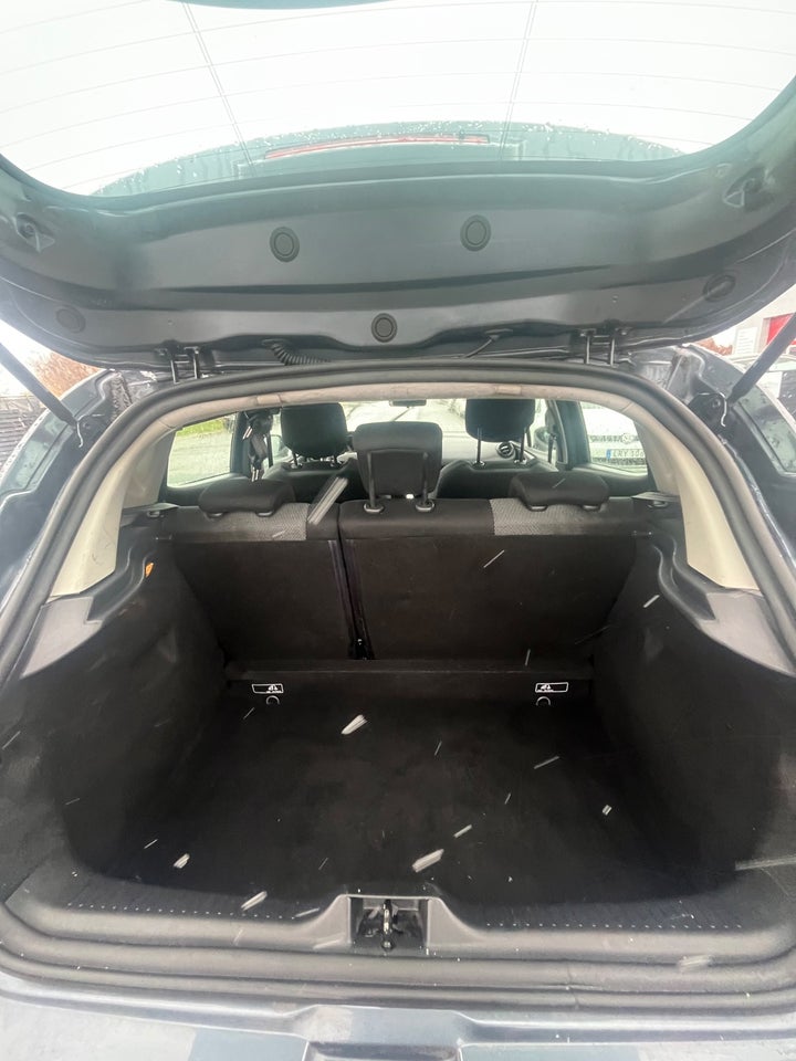 Renault Clio IV 0,9 TCe 90 Business Sport Tourer 5d