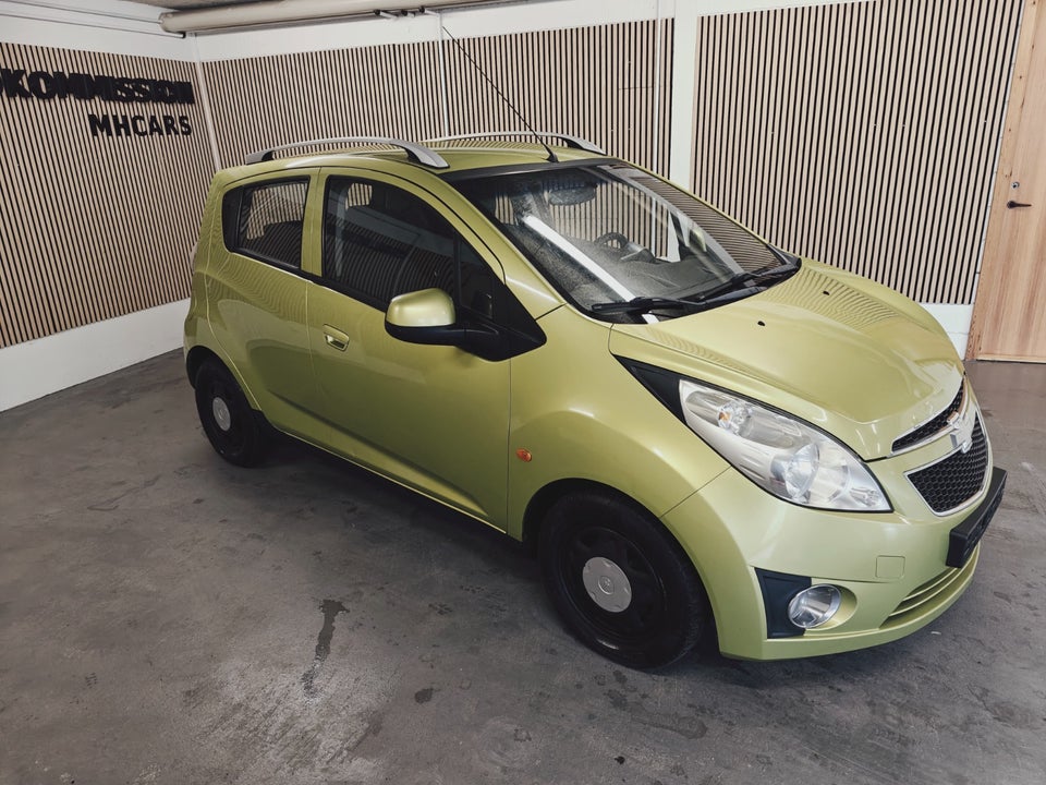 Chevrolet Spark 1,0 LS 5d