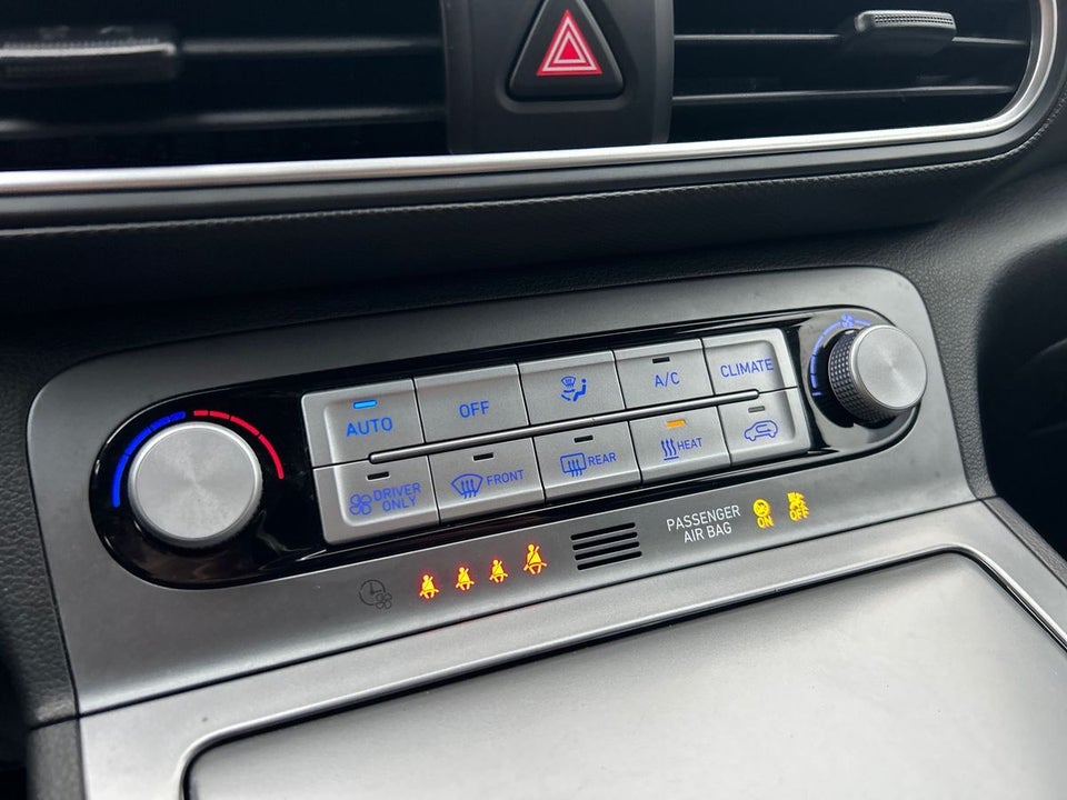 Hyundai Kona 64 EV Premium 5d