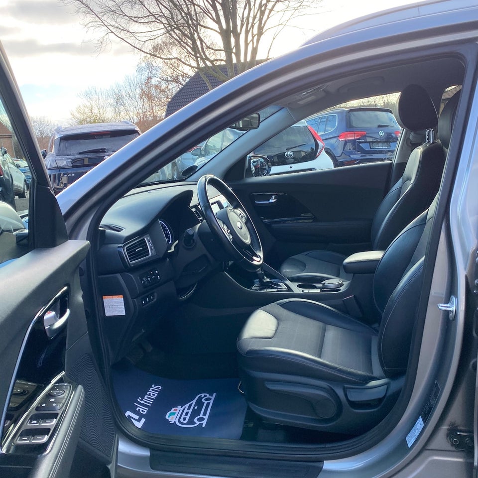 Kia Niro 1,6 PHEV Advance DCT 5d