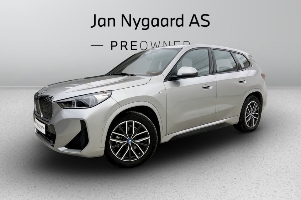 BMW iX1 eDrive20 M-Sport 5d