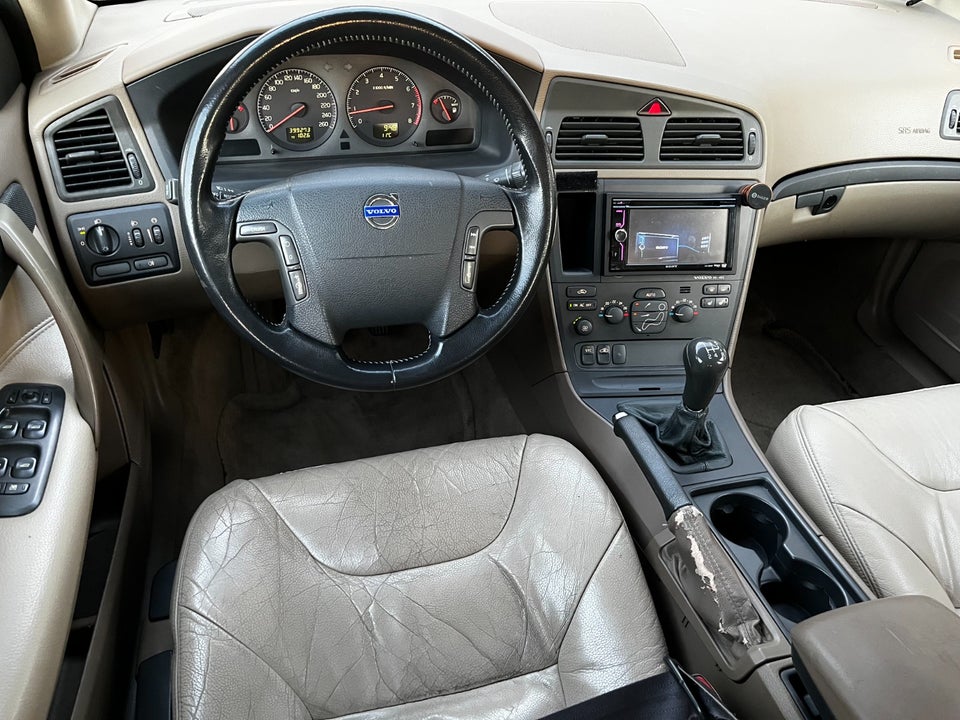 Volvo V70 2,4 20V 5d