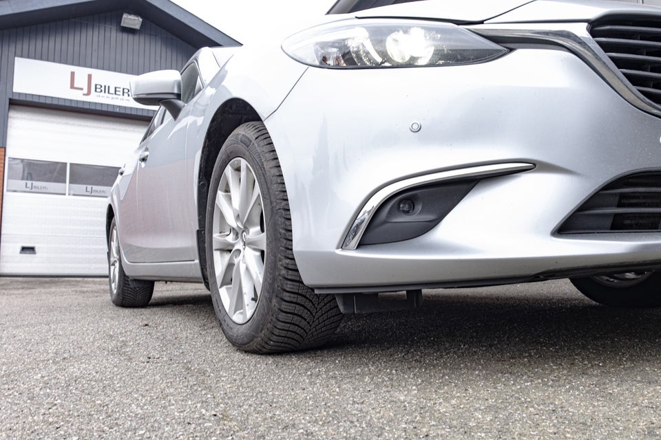 Mazda 6 2,2 SkyActiv-D 150 Core stc. aut. 5d