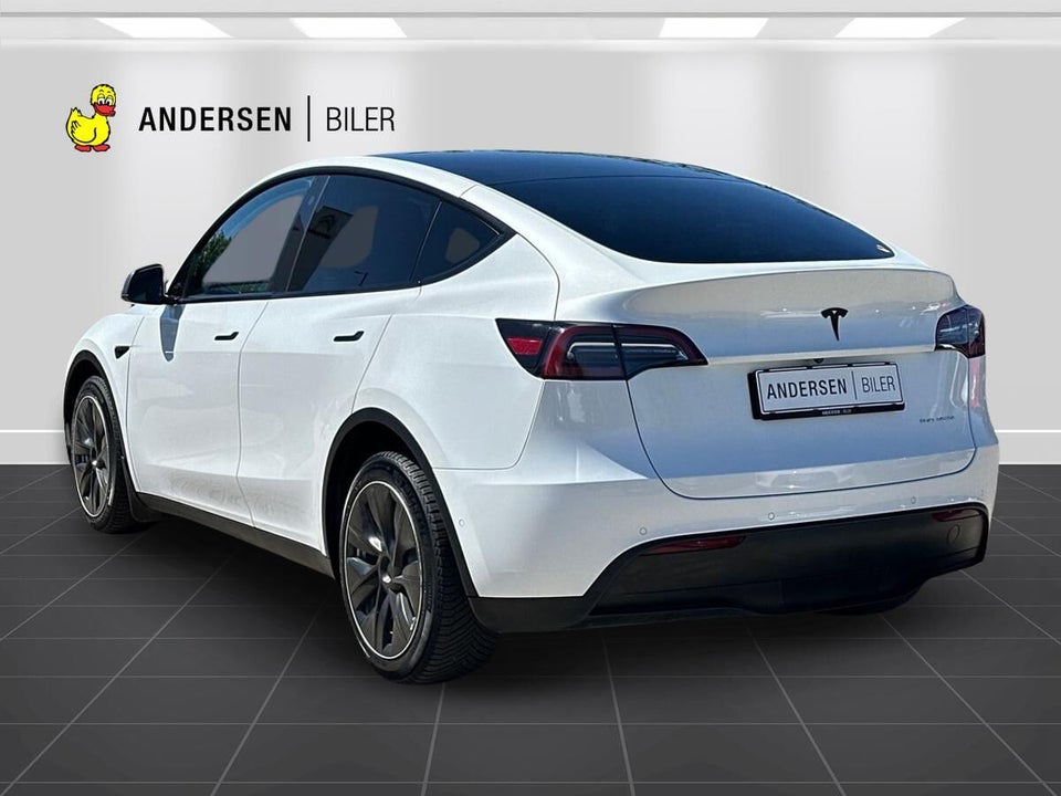 Tesla Model Y Long Range AWD 5d