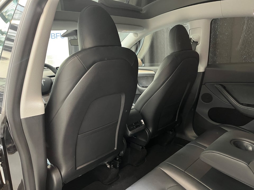 Tesla Model Y Long Range RWD 5d