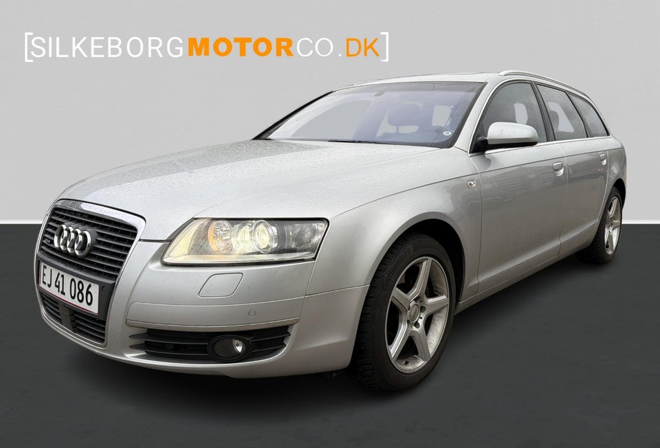 Audi A6 4,2 V8 Avant quattro Tiptr. 5d