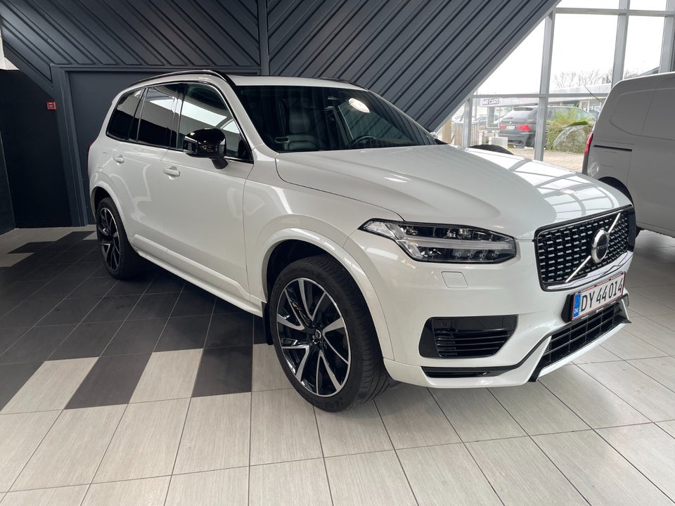 Volvo XC90 2,0 T8 ReCharge Ultimate Dark aut. AWD 7prs 5d
