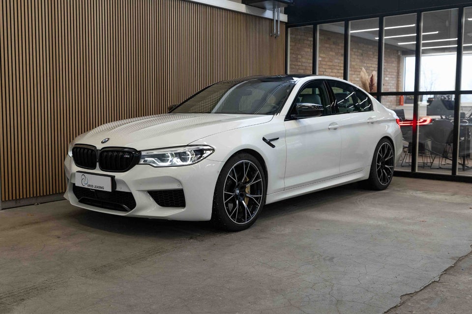 BMW M5 4,4 Competition aut. 4d