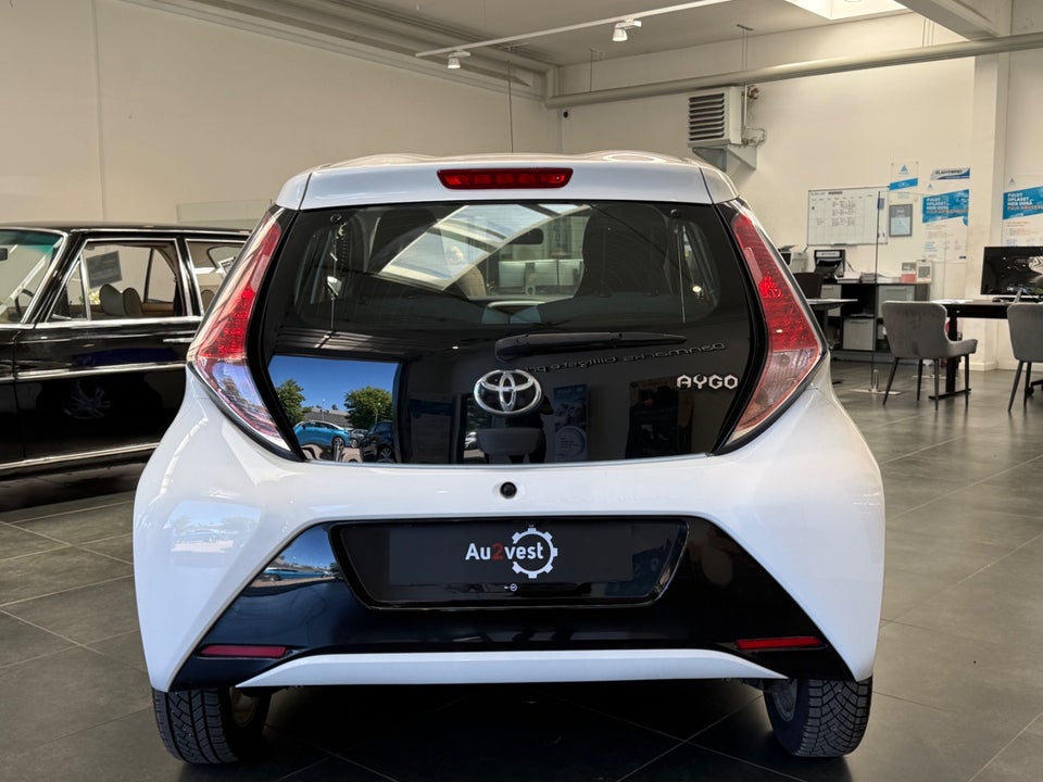 Toyota Aygo 1,0 VVT-i T1 5d