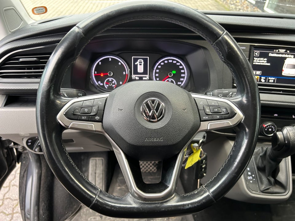 VW Transporter 2,0 TDi 150 Kassevogn DSG lang